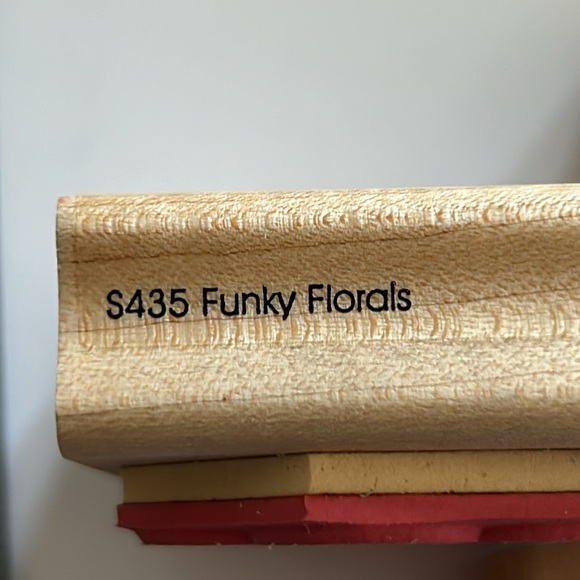CTMH S435 Funky Florals stamp set - Picture 5 of 5